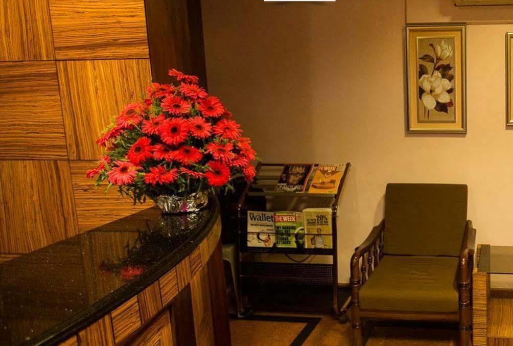 Taz Kamar Family Hotel Chennai Eksteriør bilde